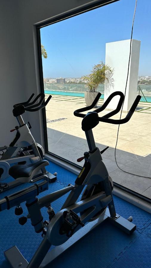 F4 - Chic - Piscine - Salle Fitness Dakar Esterno foto