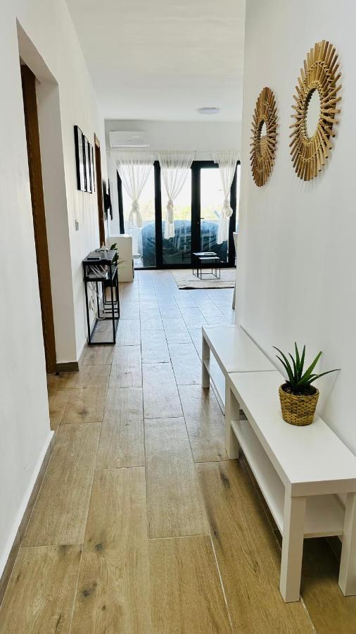 F4 - Chic - Piscine - Salle Fitness Dakar Esterno foto