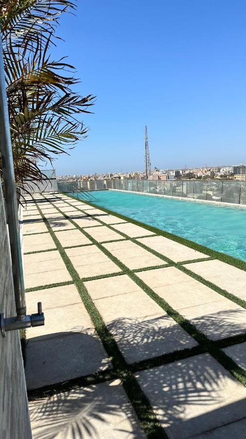 F4 - Chic - Piscine - Salle Fitness Dakar Esterno foto